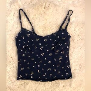 HOLLISTER blue floral crop top